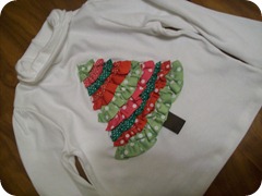 How to make a ribbon christmas tree shirt